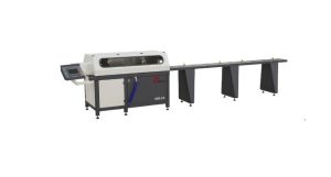 Scie avec Perçage et Poussoir